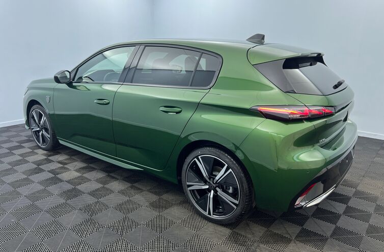 PEUGEOT 308 Berline Essence