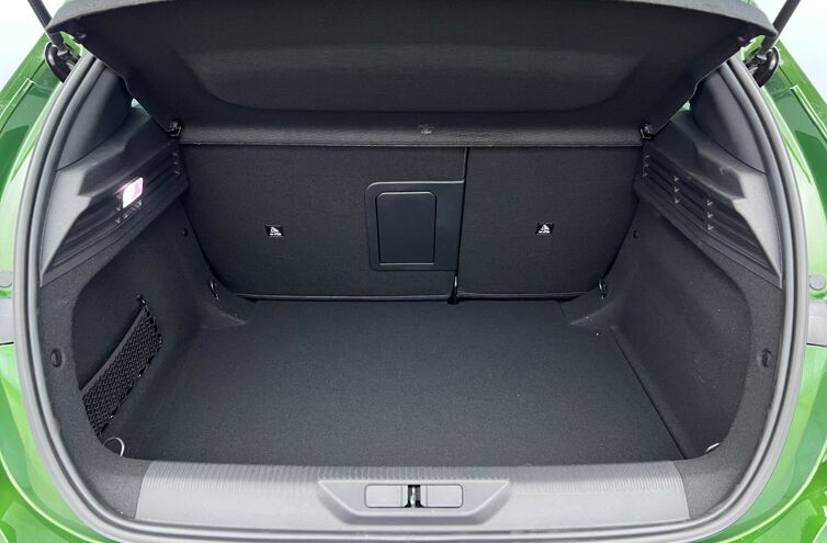 PEUGEOT 308 Berline Essence