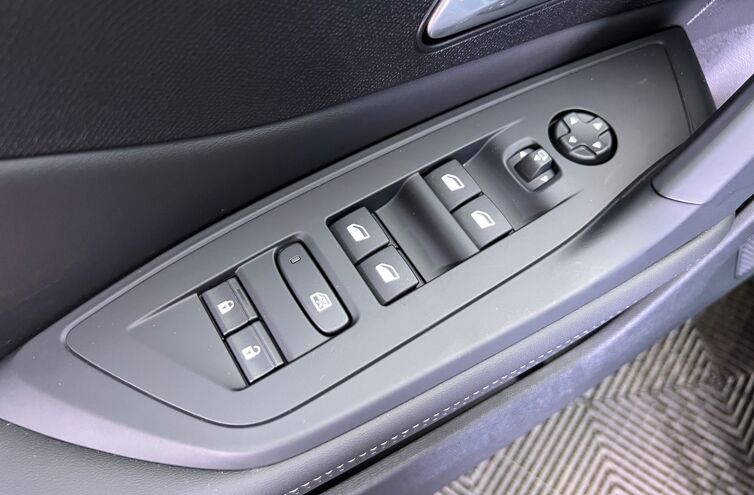 PEUGEOT 308 SW Break Essence
