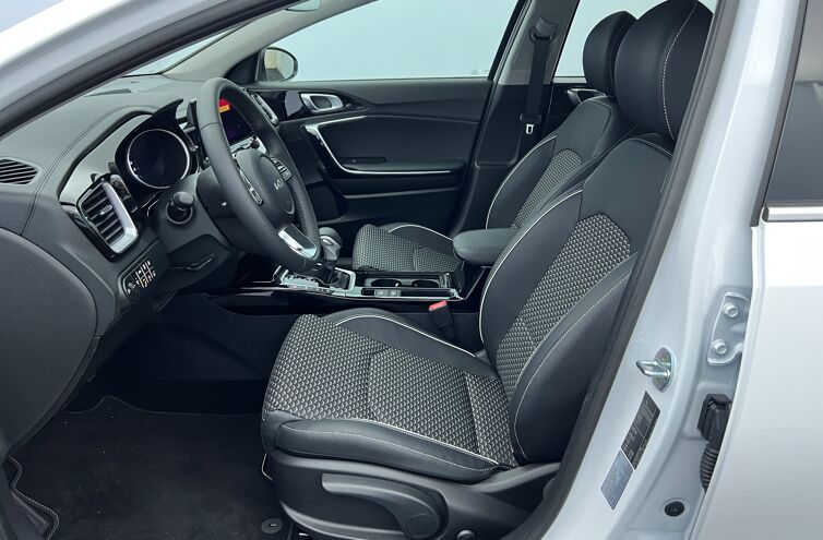 KIA XCeed Hybride Rechargeable Berline Hybride Essence