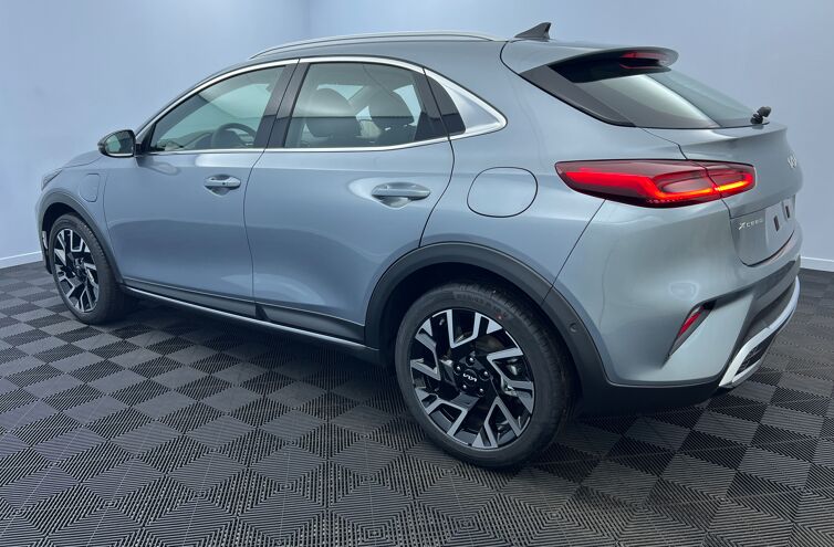 KIA XCeed Hybride Rechargeable Berline Hybride Essence