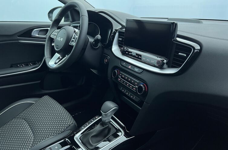 KIA XCeed Hybride Rechargeable Berline Hybride Essence