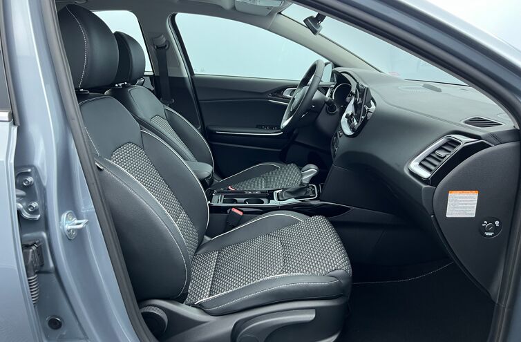 KIA XCeed Hybride Rechargeable Berline Hybride Essence
