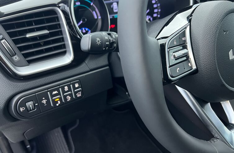 KIA XCeed Hybride Rechargeable Berline Hybride Essence