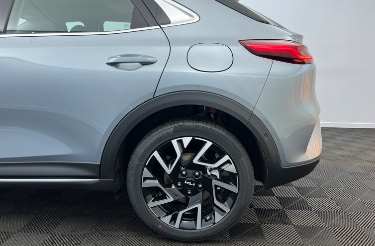 KIA XCeed Hybride Rechargeable Berline Hybride Essence