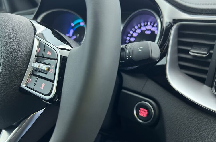 KIA XCeed Hybride Rechargeable Berline Hybride Essence