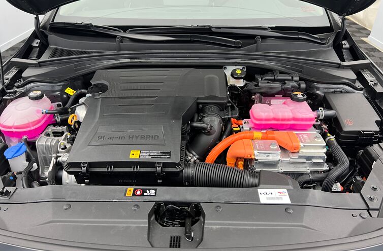 KIA XCeed Hybride Rechargeable Berline Hybride Essence