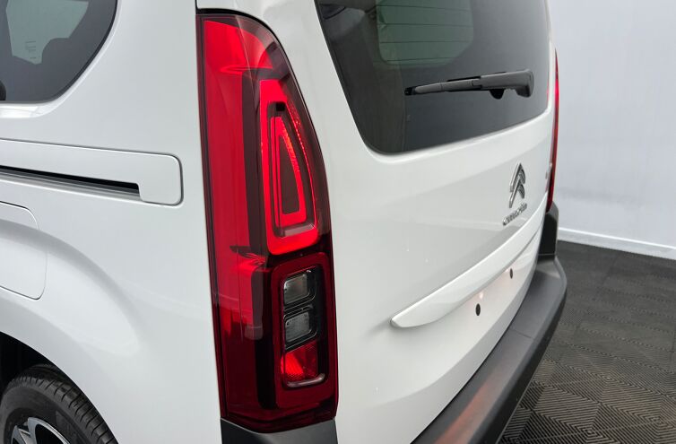 CITROEN Berlingo Monospace Essence