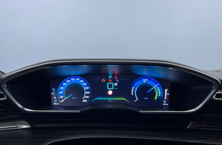PEUGEOT 508 SW Break Hybride rechargeable Essence