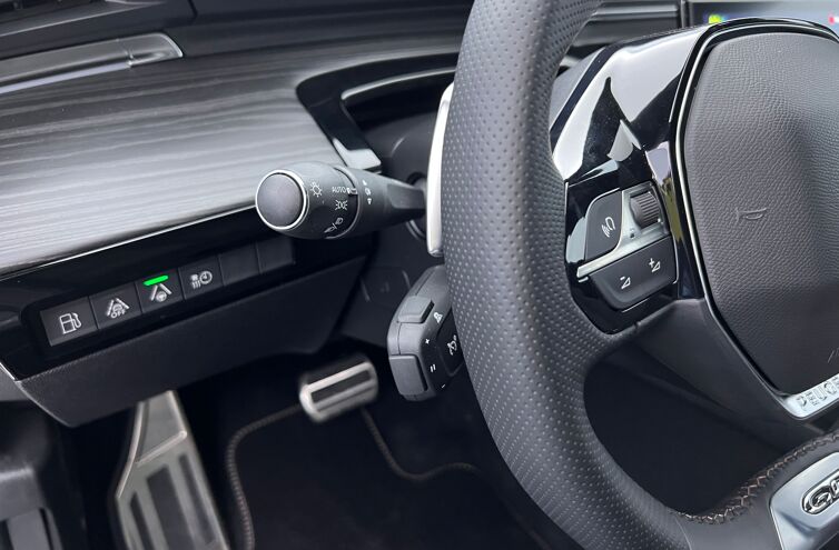 PEUGEOT 508 SW Break Hybride rechargeable Essence