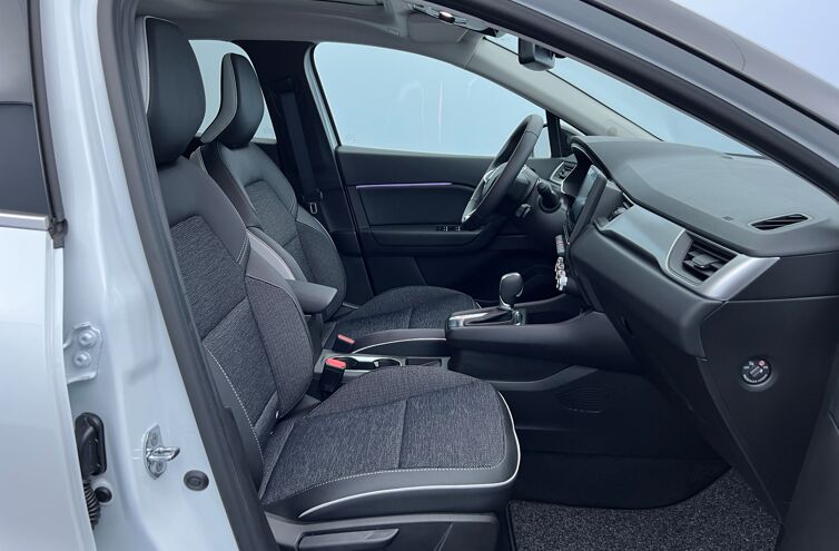 RENAULT Captur SUV Hybride rechargeable Essence
