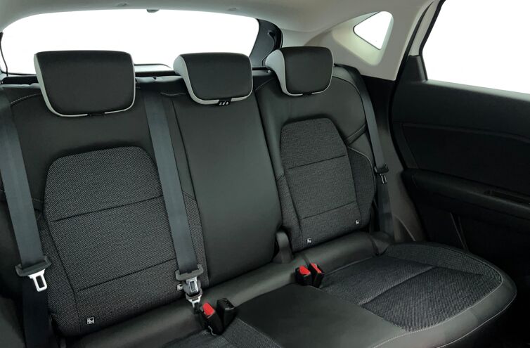 RENAULT Captur SUV Hybride rechargeable Essence