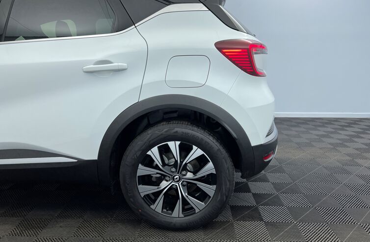 RENAULT Captur SUV Hybride rechargeable Essence