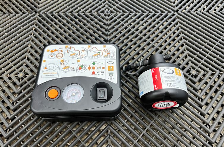 RENAULT Captur SUV Hybride rechargeable Essence