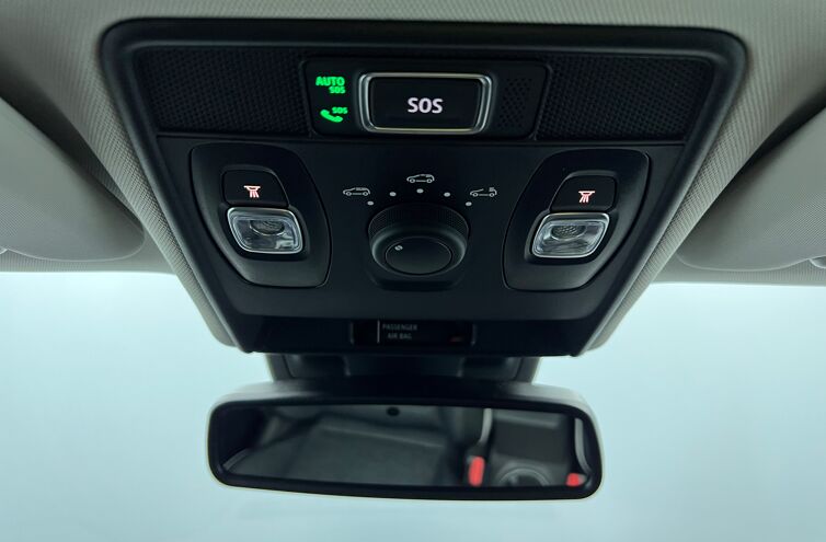 RENAULT Captur SUV Hybride rechargeable Essence