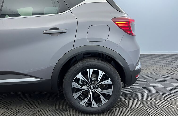 RENAULT Captur SUV Hybride rechargeable Essence