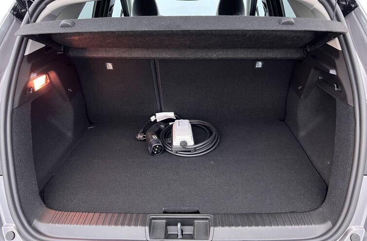 RENAULT Captur SUV Hybride rechargeable Essence