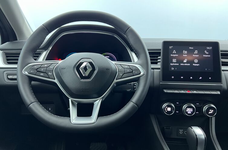 RENAULT Captur SUV Hybride rechargeable Essence