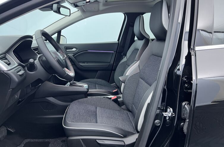 RENAULT Captur SUV Hybride rechargeable Essence