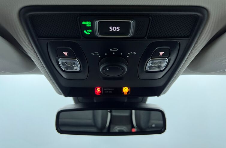 RENAULT Captur SUV Hybride rechargeable Essence