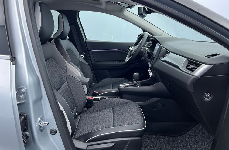RENAULT Captur SUV Hybride rechargeable Essence
