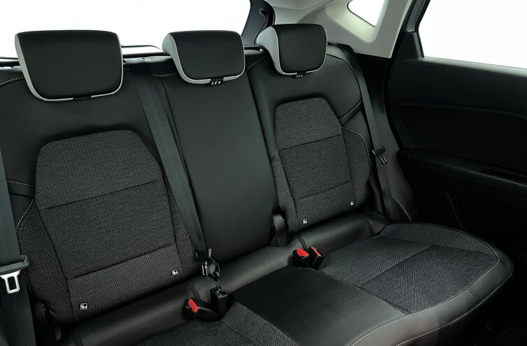 RENAULT Captur SUV Hybride rechargeable Essence