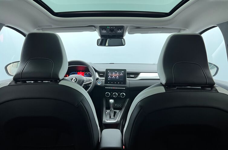 RENAULT Captur SUV Hybride rechargeable Essence