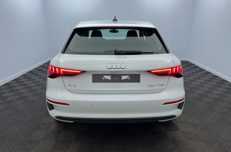 AUDI A3 Sportback Berline Essence Hybride