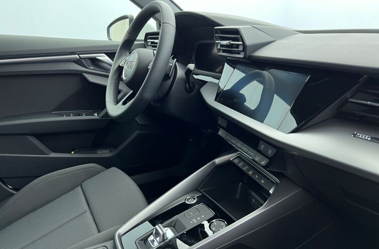 AUDI A3 Sportback Berline Essence Hybride