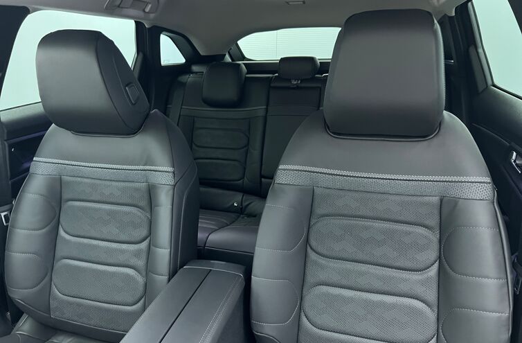 CITROEN C5 X Berline Hybride rechargeable Essence