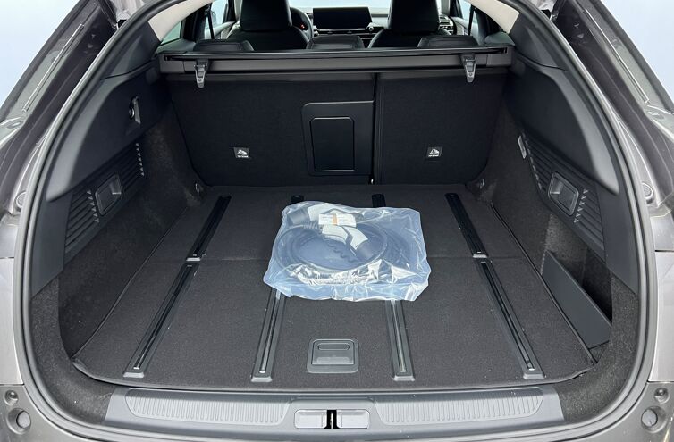 CITROEN C5 X Berline Hybride rechargeable Essence