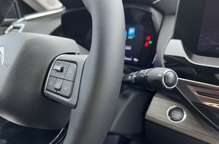 CITROEN C5 X Berline Hybride Essence