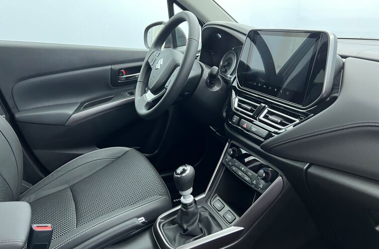 SUZUKI S-Cross SUV Hybride Essence