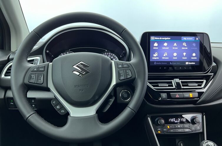 SUZUKI S-Cross SUV Hybride Essence