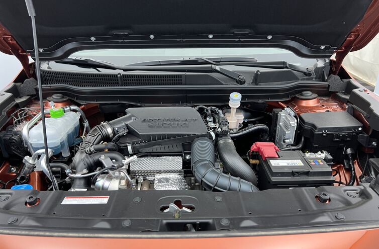 SUZUKI S-Cross SUV Hybride Essence