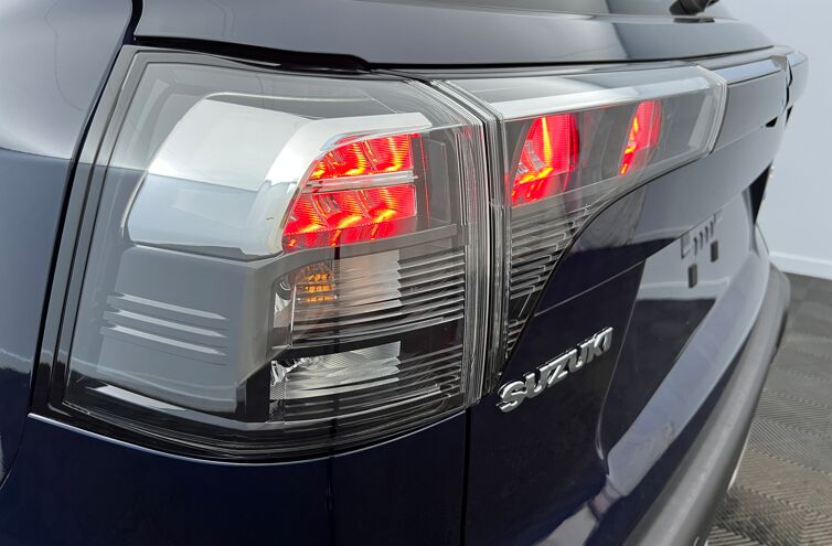 SUZUKI S-Cross SUV Hybride Essence