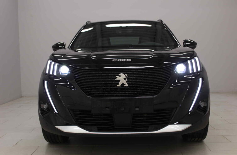 PEUGEOT 2008 SUV Essence