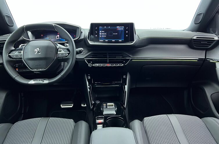 PEUGEOT 2008 SUV Essence