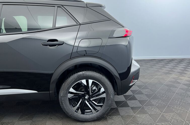 PEUGEOT 2008 SUV Essence