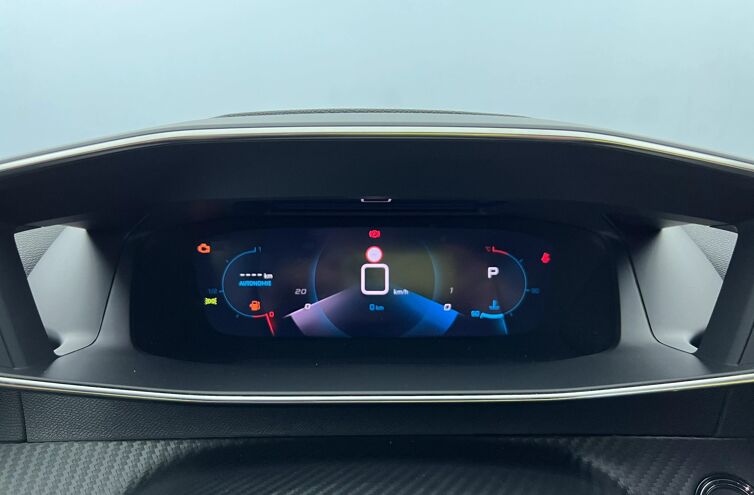 PEUGEOT 2008 SUV Essence