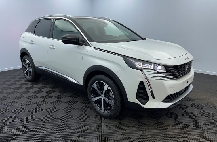 PEUGEOT 3008 SUV Essence