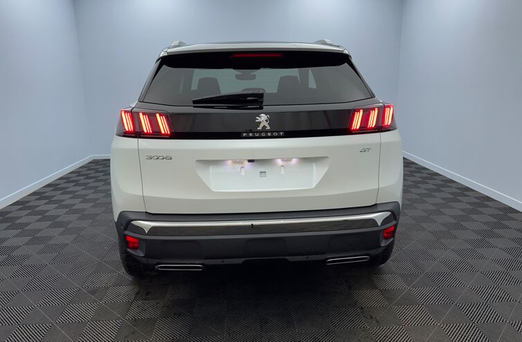 PEUGEOT 3008 SUV Essence