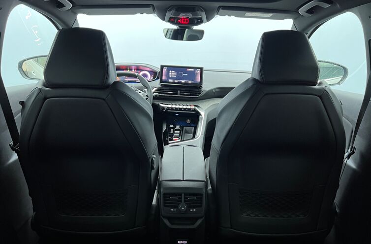 PEUGEOT 3008 SUV Essence