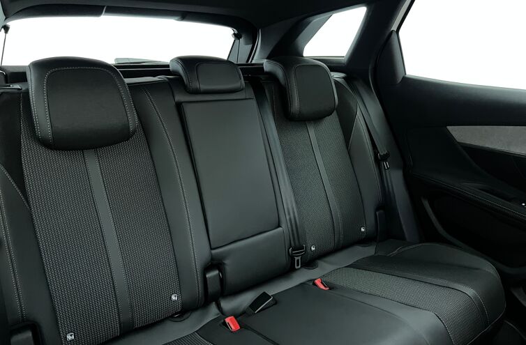 PEUGEOT 3008 SUV Essence