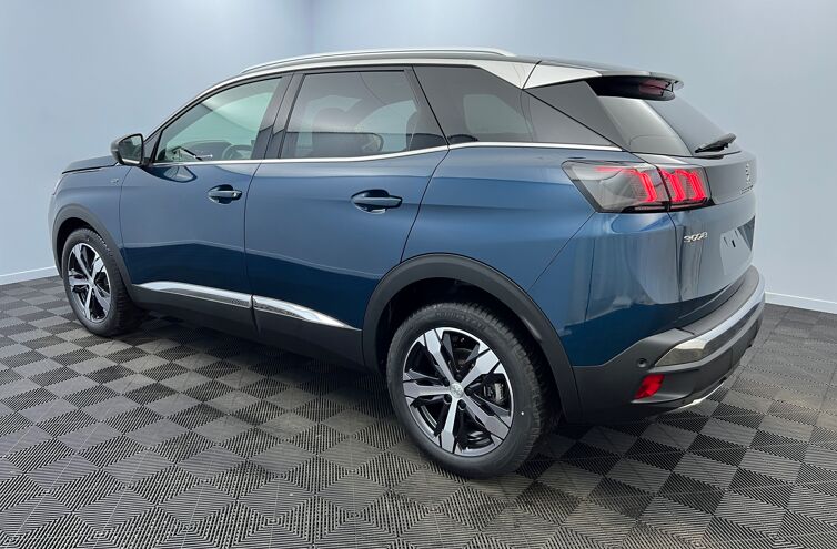 PEUGEOT 3008 SUV Essence