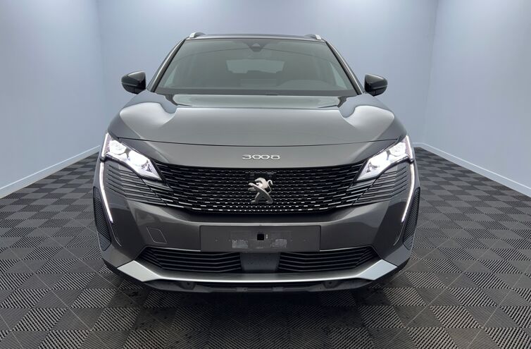 PEUGEOT 3008 SUV Essence
