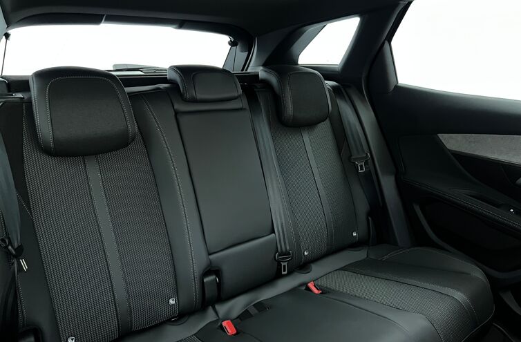 PEUGEOT 3008 SUV Essence