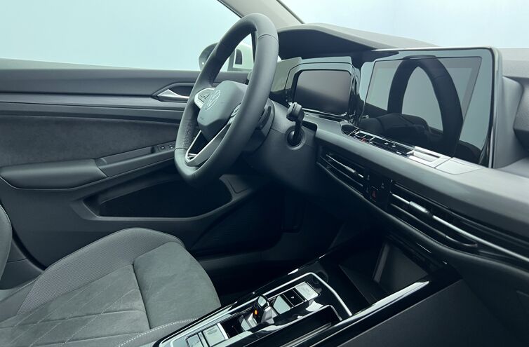 VOLKSWAGEN Golf Berline Essence Hybride