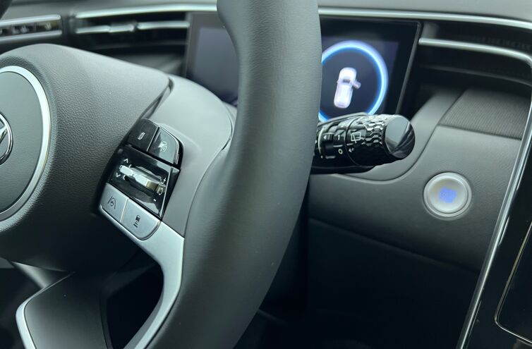 HYUNDAI Tucson SUV Hybride rechargeable Essence