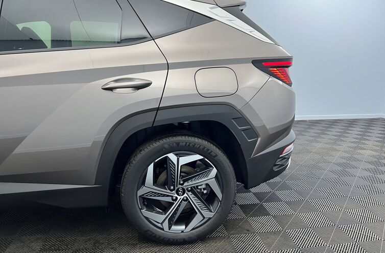 HYUNDAI Tucson SUV Hybride rechargeable Essence